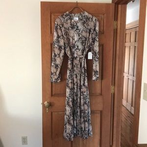 Passport NWT long sleeve Dress XL